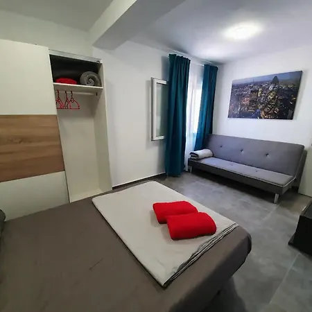 Acolhedor Em Apartamento *
